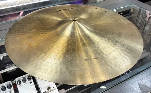 Zildjian - Armand 19 Inch Beautiful Baby 2